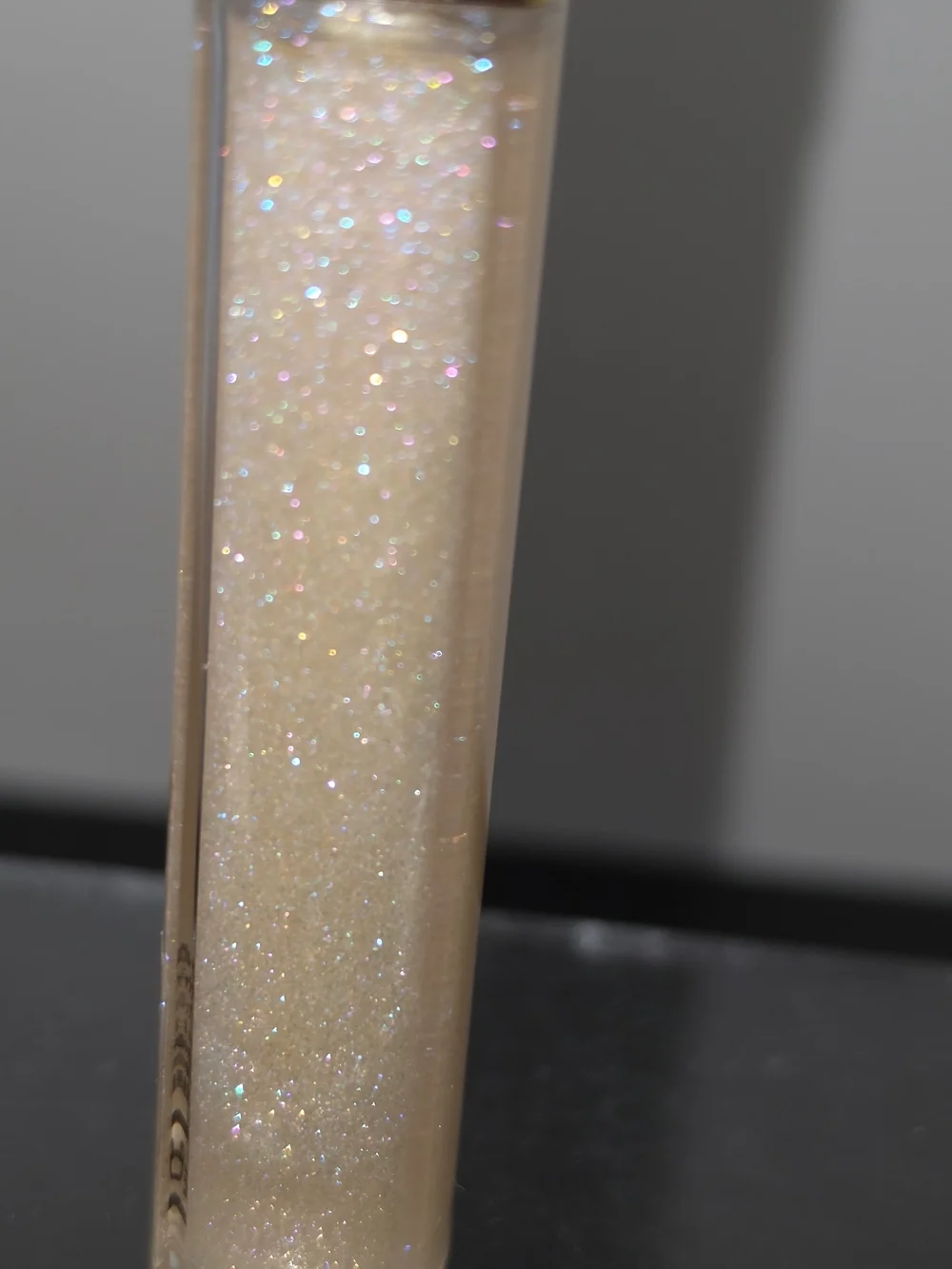 DISCONTINUED CHANEL LÉVRES SCINTILLANTES BRILLIANT EXTRÊME GLOSSIMER- 